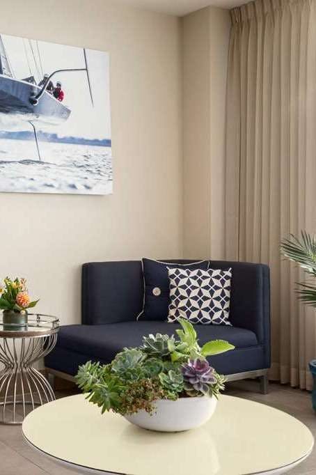 Hotel Wyndham Newport photo 5