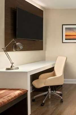 Hotel Wyndham Newport photo 3