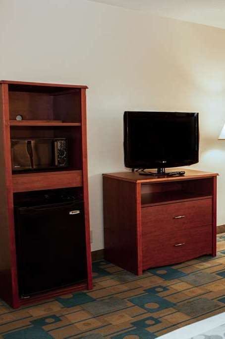 Hotel La Quinta Inn and Suites by Wyndham Cincinnati North photo 5