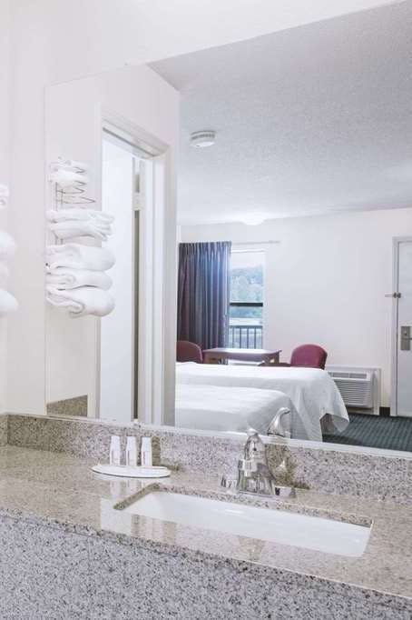 Hotel Days Inn Wytheville photo 5