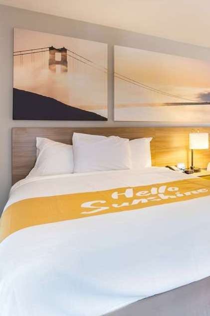 Hotel Days Inn by Wyndham Red Bluff photo 1