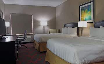 Hotel Baymont by Wyndham O'Fallon St. Louis Area photo 2