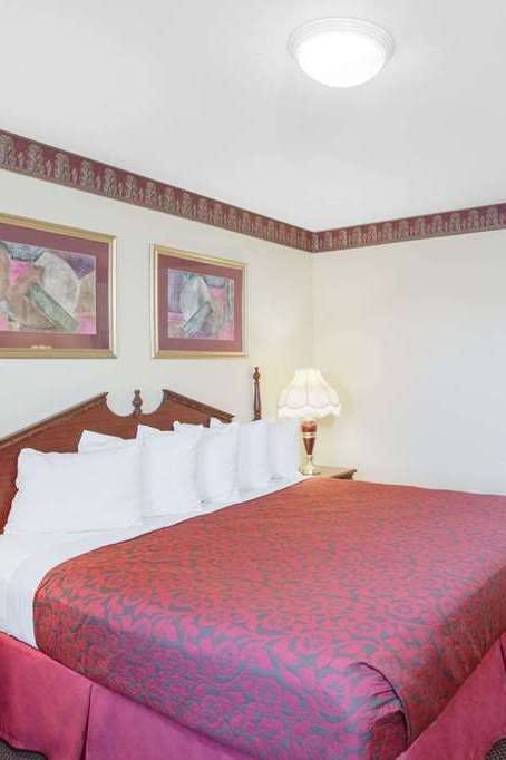 Hotel Days Inn Trumann AR photo 1