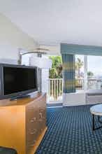 Hotel DI Cocoa Beach Port Canaveral photo 4