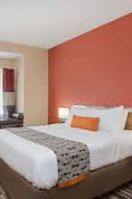 Hotel Microtel Inn & Suites by Wyndham Walterboro photo 1