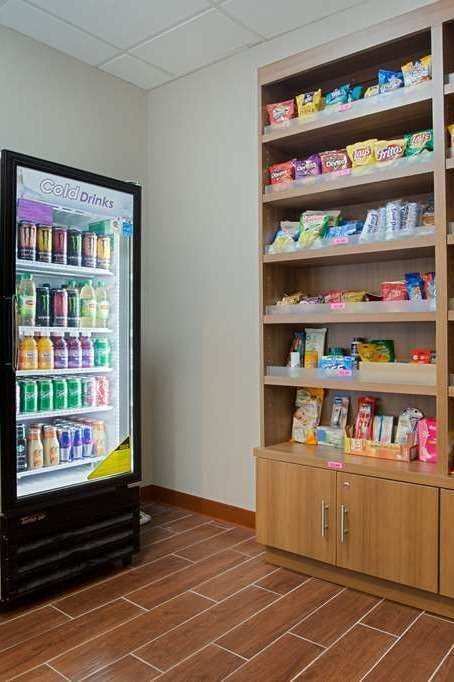 Hotel Microtel Inn & Suites by Wyndham Walterboro photo 5