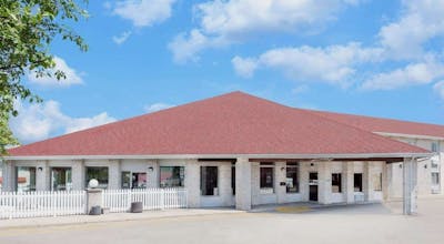 Days Inn by Wyndham Jackson