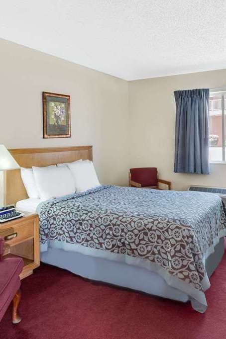 Hotel Days Inn by Wyndham Jackson photo 1