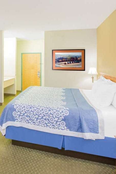 Hotel Days Inn Hattiesburg MS photo 1