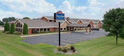 AmericInn New Lndn