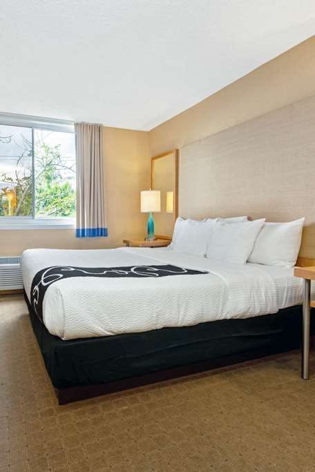 Hotel La Quinta Inn Ste Coral Spring photo 1