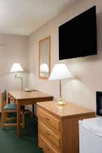 Hotel Super 8 Omaha NE photo 4