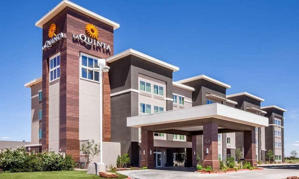 La Quinta Inn & Suites by Wyndham Odessa North