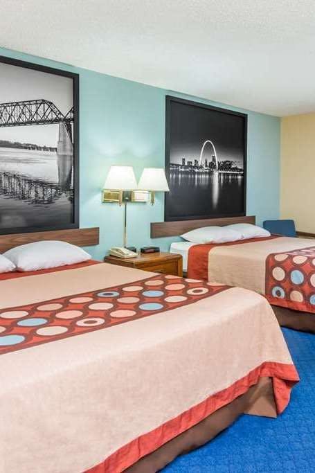 Hotel Super 8 by Wyndham O'Fallon photo 2