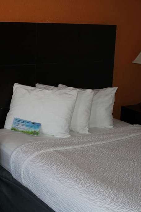 Hotel Days Inn by Wyndham Hays photo 1