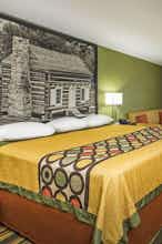 Hotel Super 8 by Wyndham Paragould photo 1