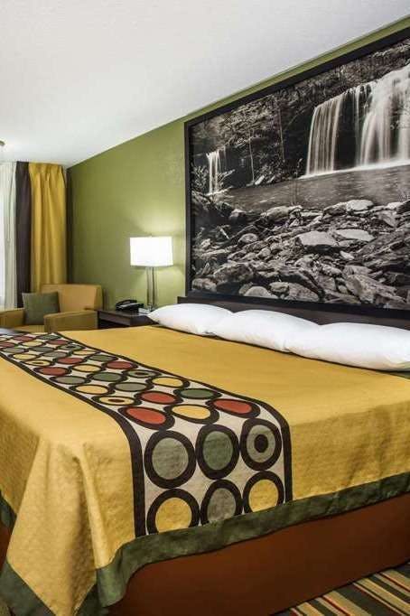 Hotel Super 8 by Wyndham Paragould photo 2