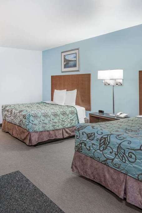 Hotel Days Inn by Wyndham Watertown Fort Drum photo 2