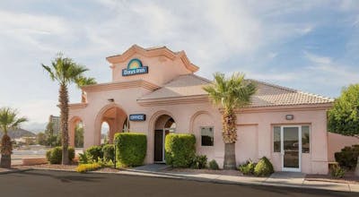 Days Inn by Wyndham Bullhead City