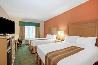 Hotel La Quinta Inn Ste Grand Forks photo 1