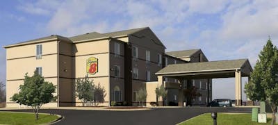 Super 8 Corydon