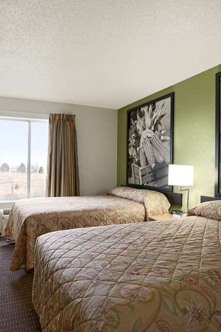 Hotel Super 8 by Wyndham Corydon photo 2