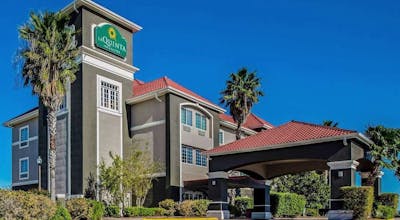 La Quinta Inn & Suites by Wyndham Corpus Christi Northwest