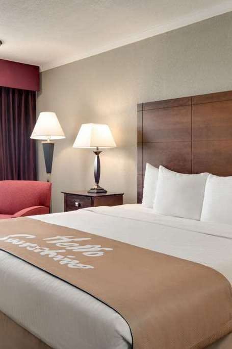 Hotel Days Inn by Wyndham Whitmore Lake/Ann Arbor/Brighton photo 3