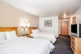 Hotel Baymont Indianapolis Northeast photo 3