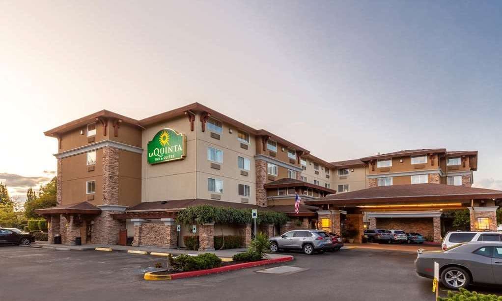 La Quinta Inn & Suites by Wyndham Vancouver