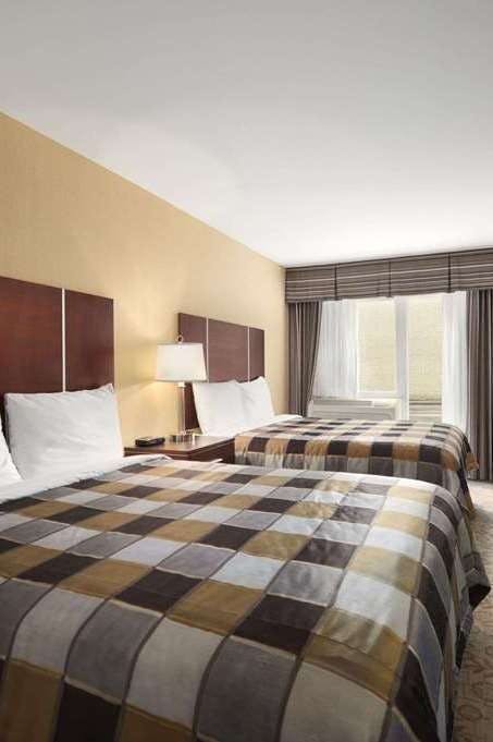 Hotel Days Inn by Wyndham Brampton photo 2