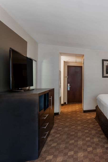 Hotel Wyndham Southbury photo 3