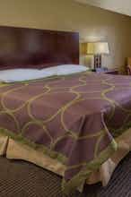 Hotel Super 8 by Wyndham Woodburn photo 1
