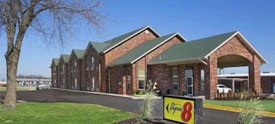 Super 8 Strafford Springfield