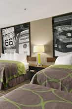 Hotel Super 8 by Wyndham Strafford/Springfield Area photo 3