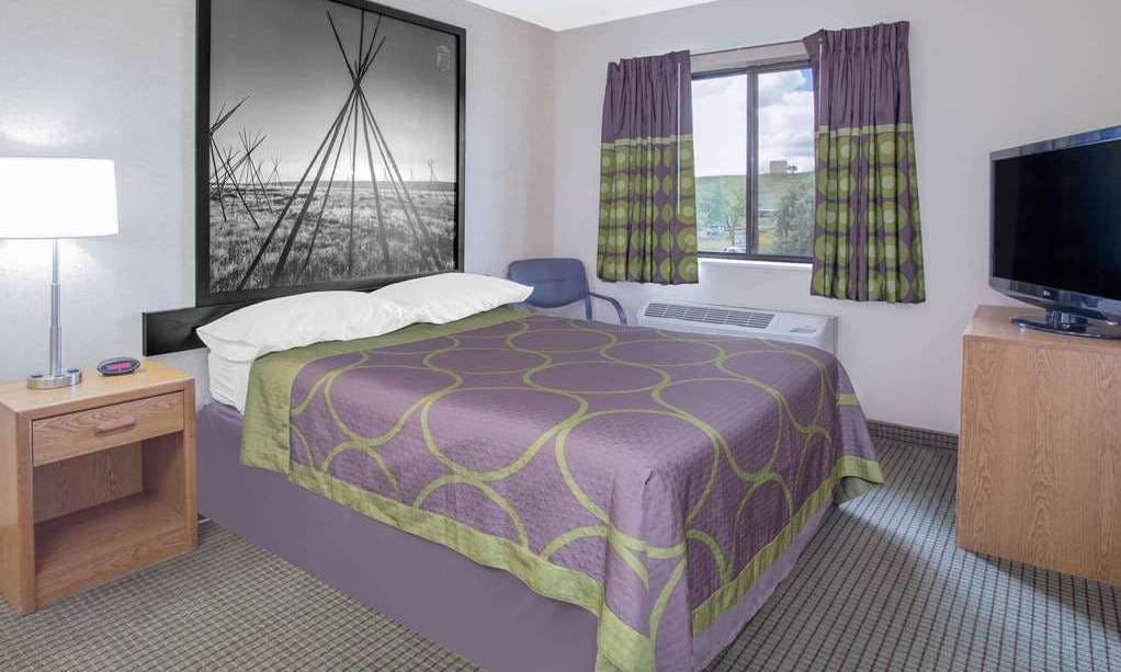 Super 8 by Wyndham Havre