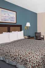 Hotel Days Inn Neenah photo 2