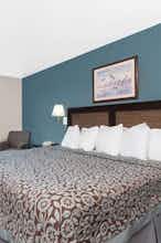 Hotel Days Inn Neenah photo 1