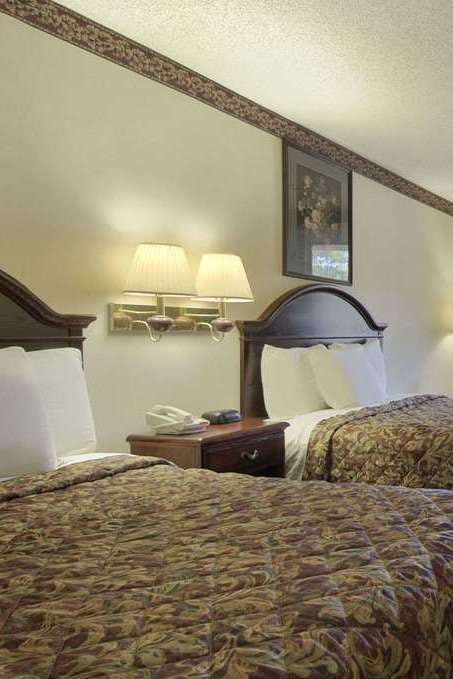 Hotel Days Inn by Wyndham Bainbridge photo 2