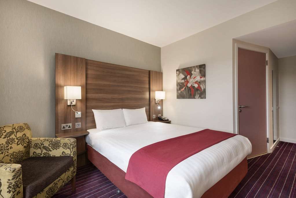 Hotel Days Inn by Wyndham Wetherby photo 1