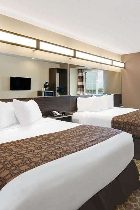 Hotel Microtel Inn & Suites by Wyndham Williston photo 2