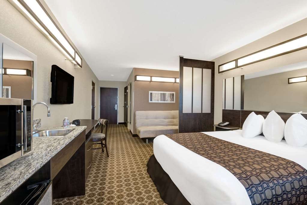 Hotel Microtel Inn & Suites by Wyndham Williston photo 4