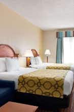 Hotel Baymont I S Elizabethtown photo 2