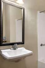 Hotel Baymont I S Elizabethtown photo 3