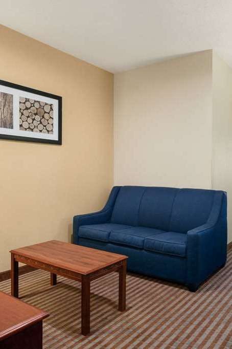 Hotel Baymont I S Elizabethtown photo 5