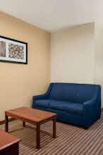 Hotel Baymont I S Elizabethtown photo 5