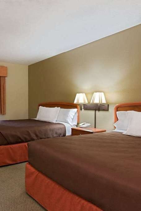 Hotel AmericInn by Wyndham Republic photo 2