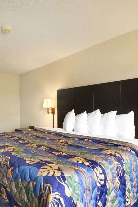 Hotel Days Inn Alma photo 1