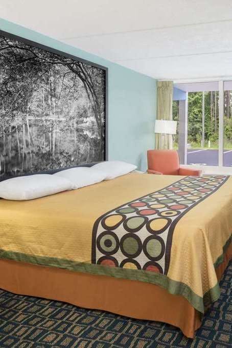 Hotel Super 8 By Wyndham Kingsland I-95/Naval Base Area photo 1