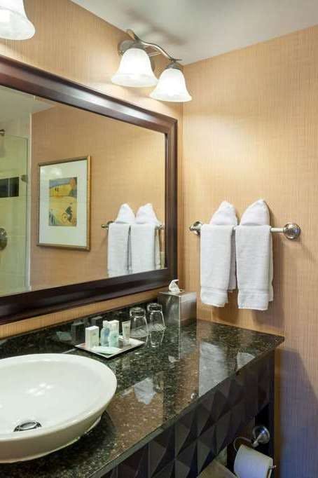 Hotel Wyndham Grand Pittsburgh Downtown photo 5